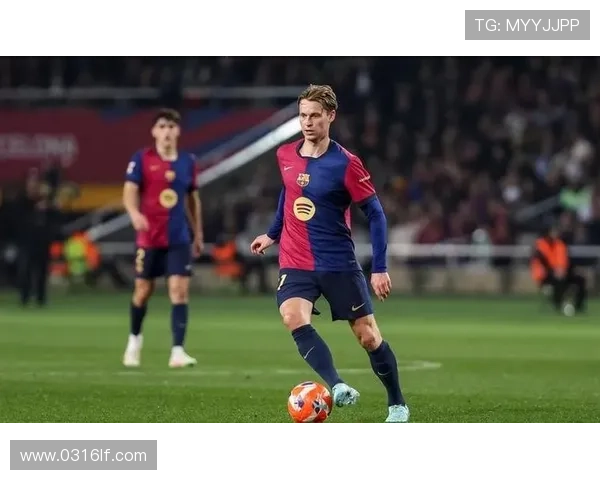 德容已恢复合练 佩德里伤情轻微 德容已恢复合练 佩德里伤情轻微